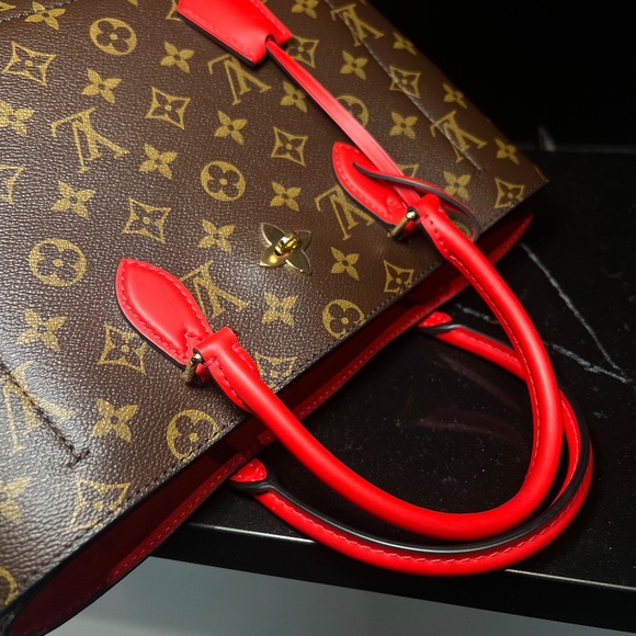 LIke New! Flower Tote Monogram Red - Picture 8 of 12